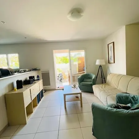 Holiday home Maison A Moins De 5 Minutes De La